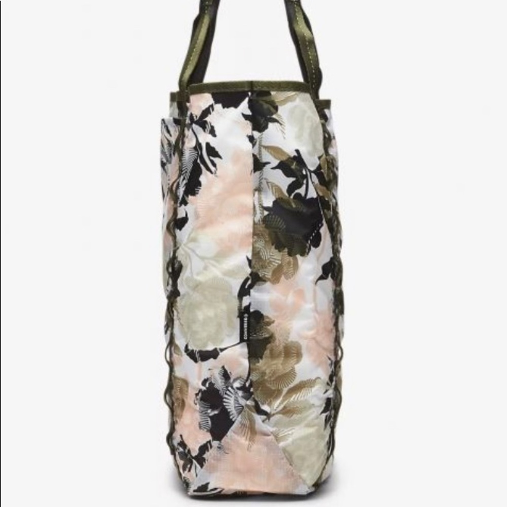 Converse Packable Everyday Tote Med Beige Canvas - Picture 4 of 7